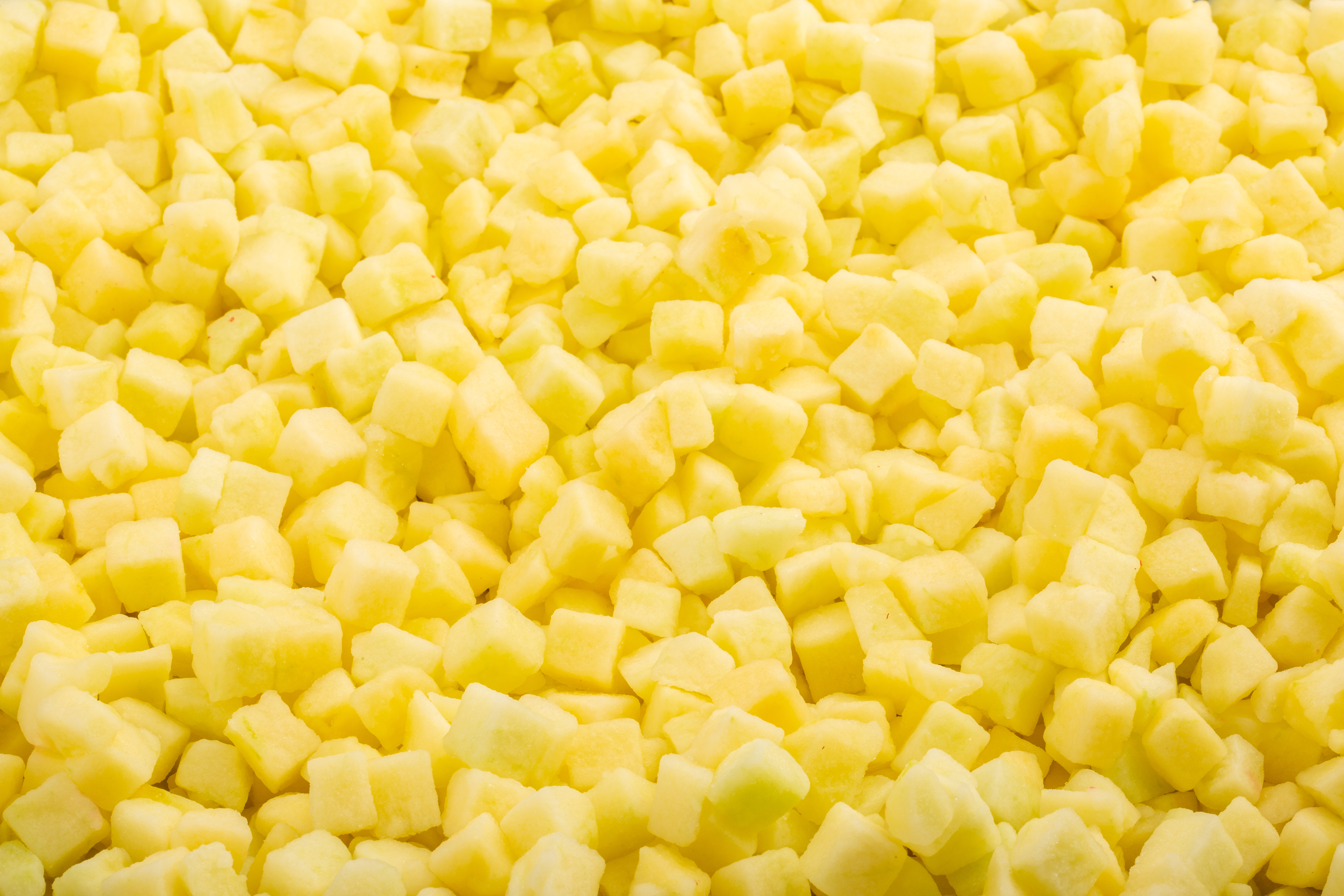 FROZEN APPLE DICED
